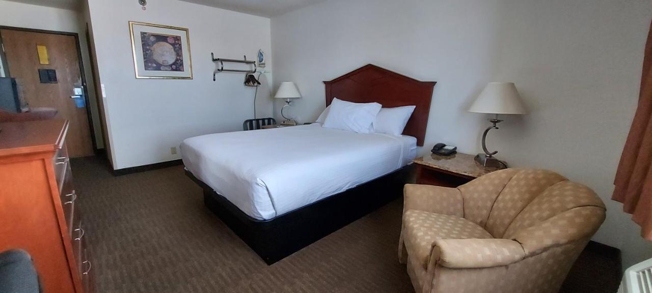 Days Inn By Wyndham Willmar Ngoại thất bức ảnh