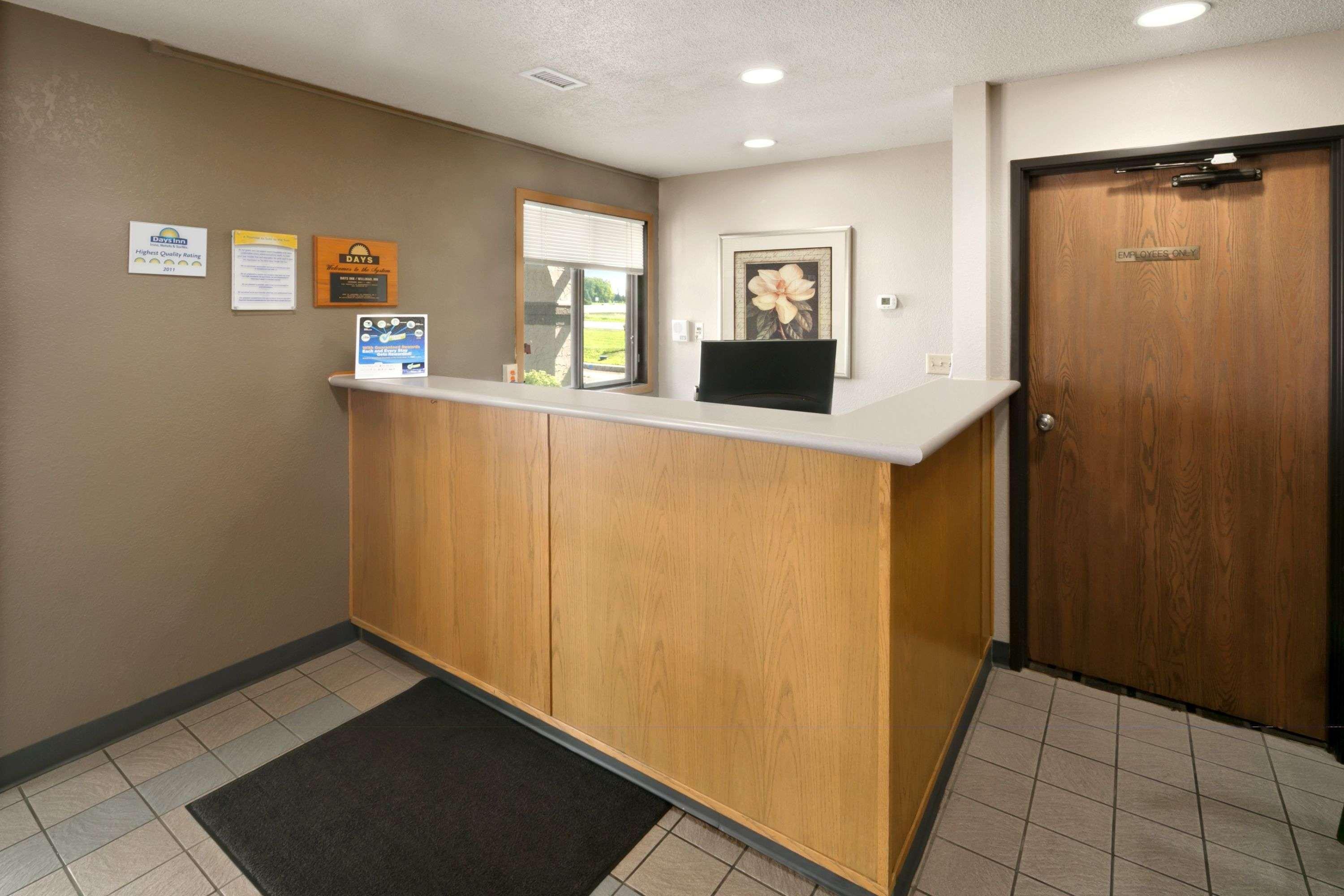 Days Inn By Wyndham Willmar Ngoại thất bức ảnh